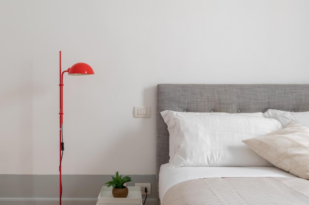 Iflat Charming Flat Close To Campo De' Fiori Рим Экстерьер фото